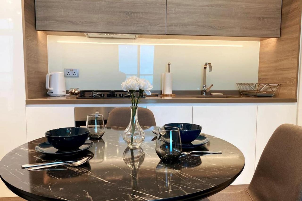 Promo I Sea View I 1 Bedroom Apartment I Studio One Tower I Dubai Marina Екстериор снимка